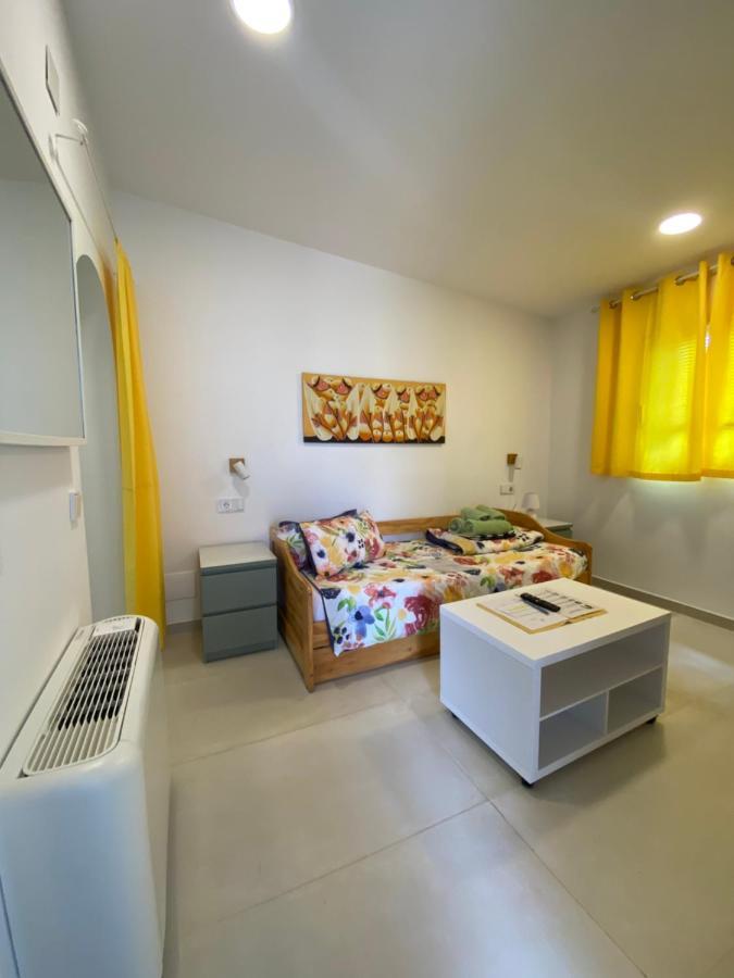 Apartamentos Mallorca Sl Кала Милор Екстериор снимка