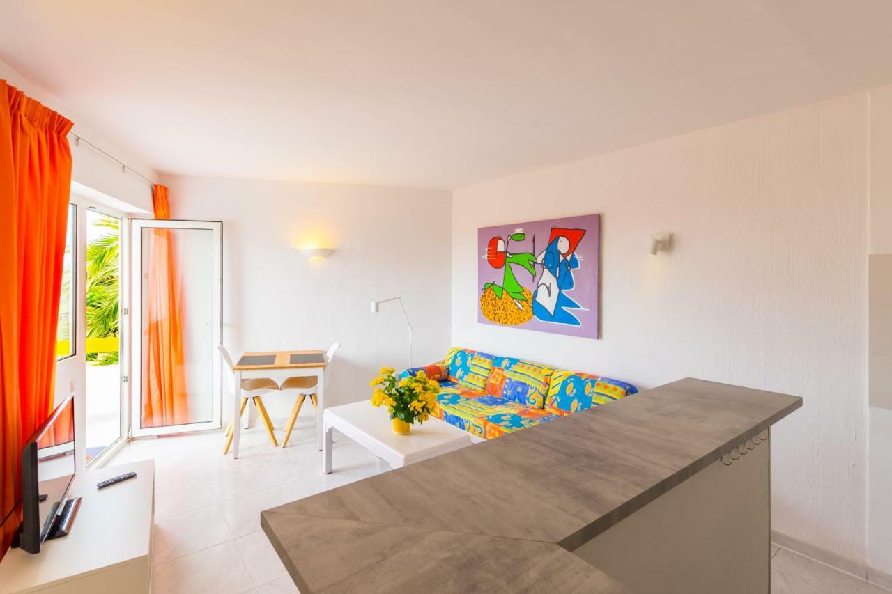 Apartamentos Mallorca Sl Кала Милор Екстериор снимка